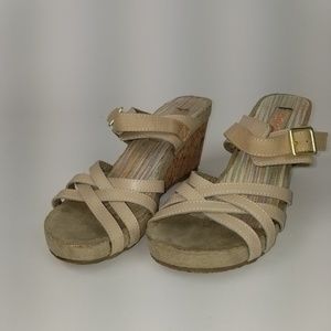 Skechers strappy cork wedge slide sandals Size 7